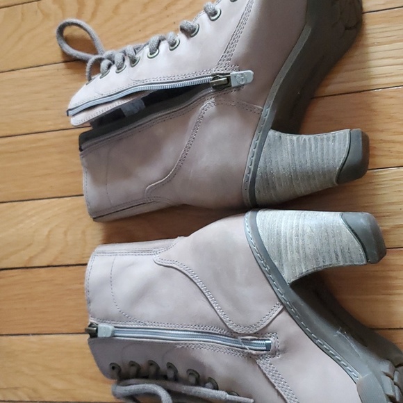 Timberland Stratham lace up‎ heeled boots - Picture 9 of 10